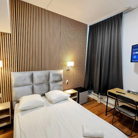 Hotel Holland Lodge Утрехт Екстер'єр фото