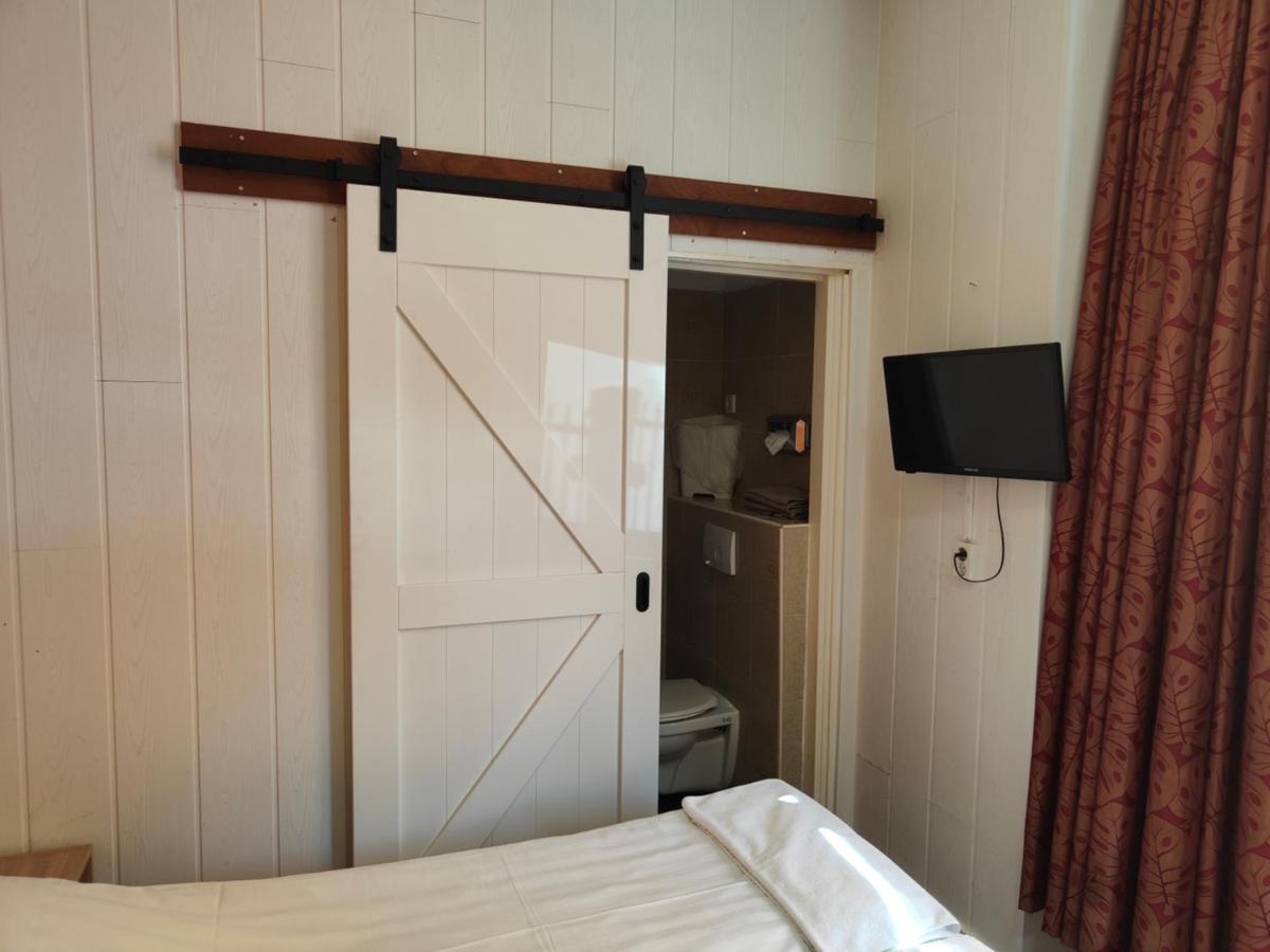 Hotel Holland Lodge Утрехт Екстер'єр фото