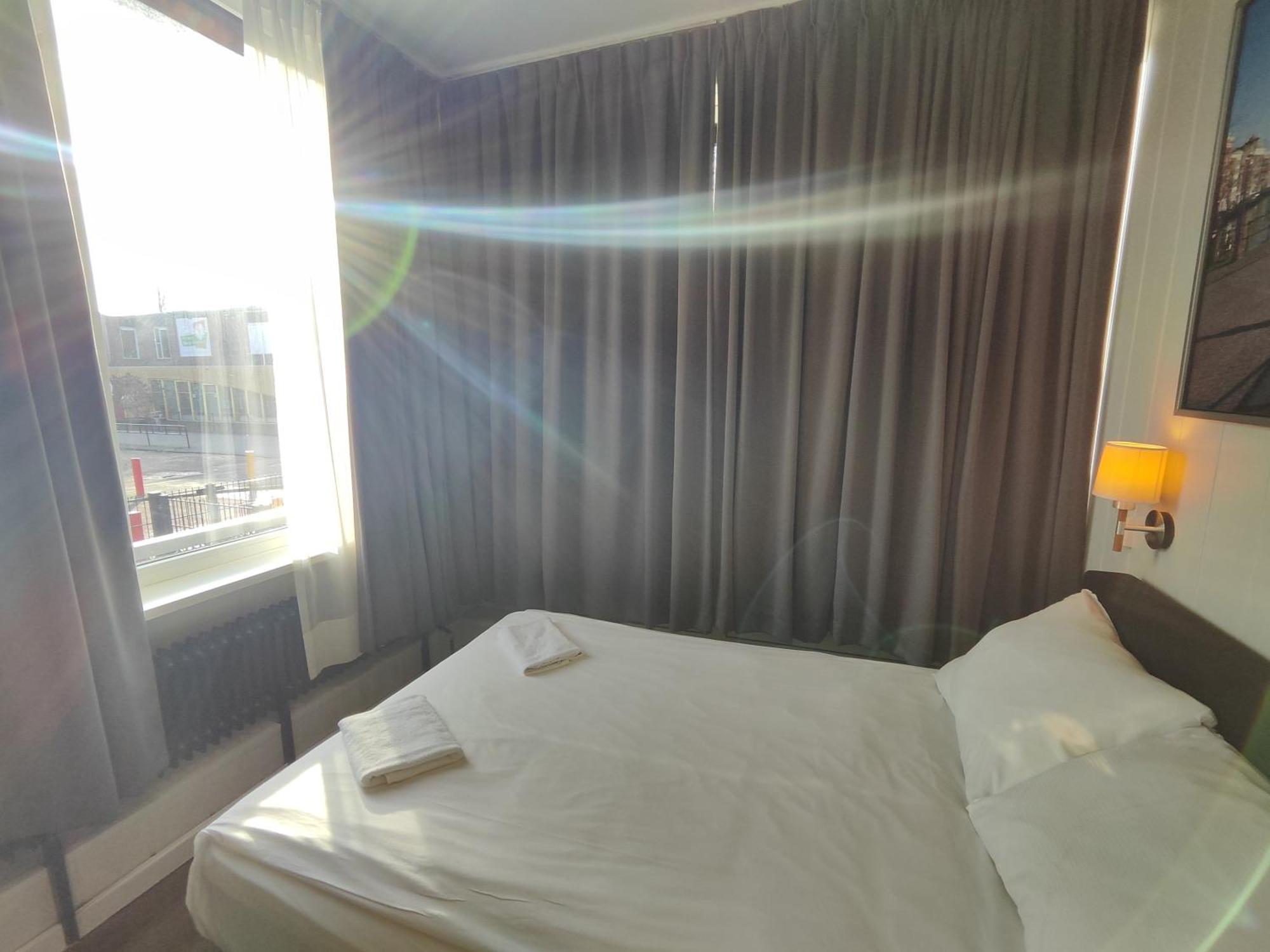 Hotel Holland Lodge Утрехт Екстер'єр фото