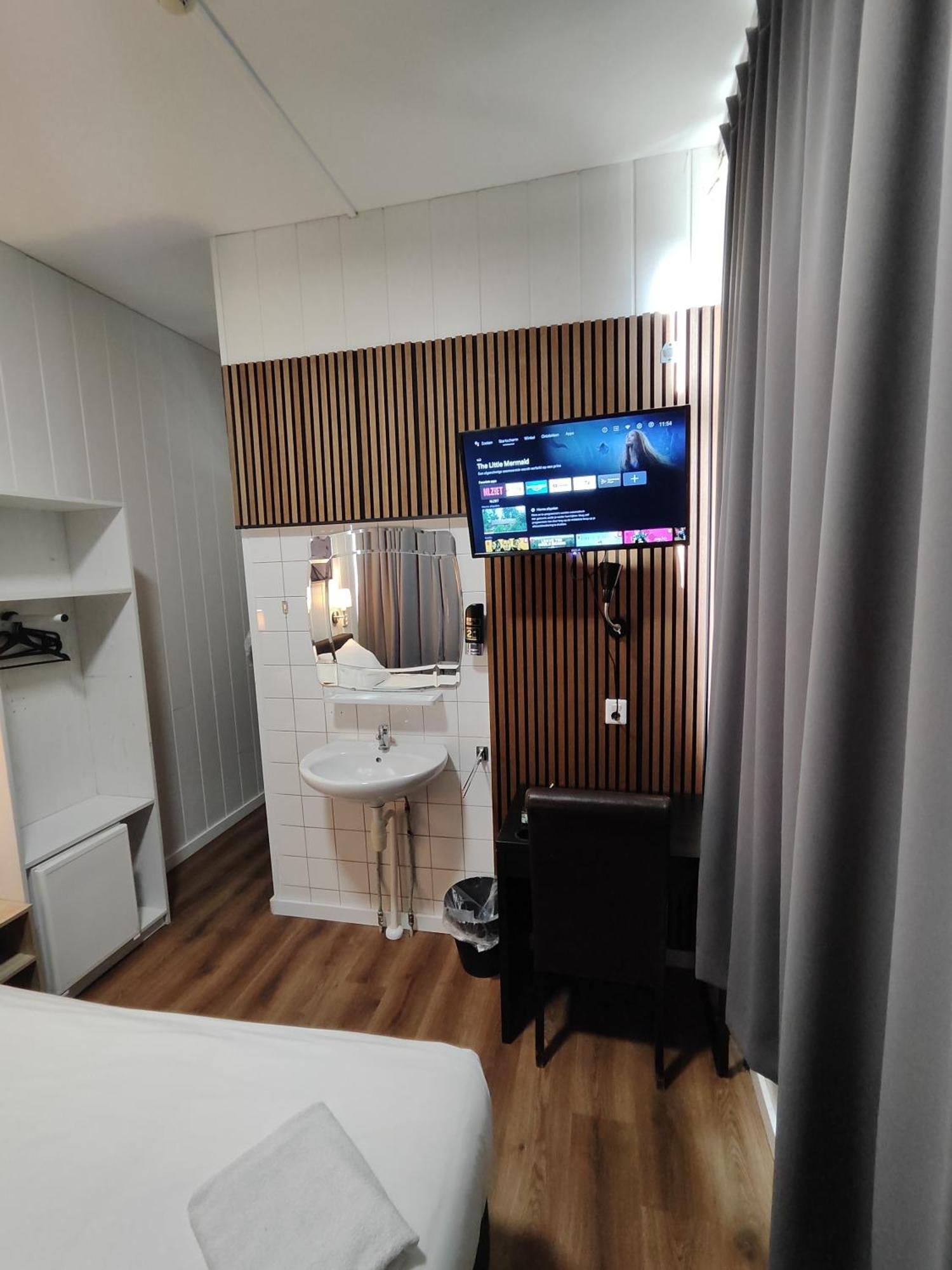 Hotel Holland Lodge Утрехт Екстер'єр фото