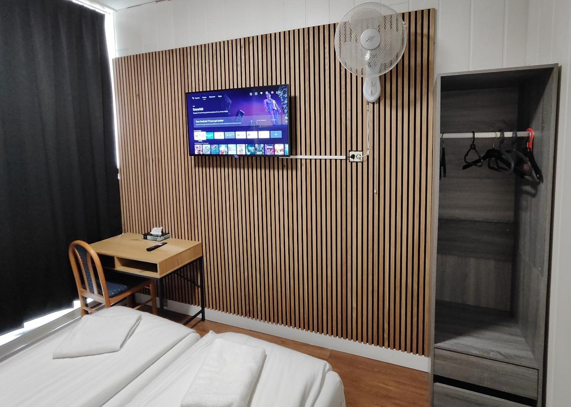 Hotel Holland Lodge Утрехт Екстер'єр фото