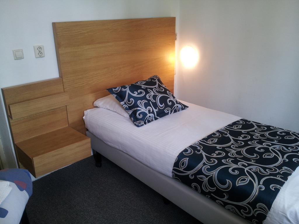 Hotel Holland Lodge Утрехт Екстер'єр фото