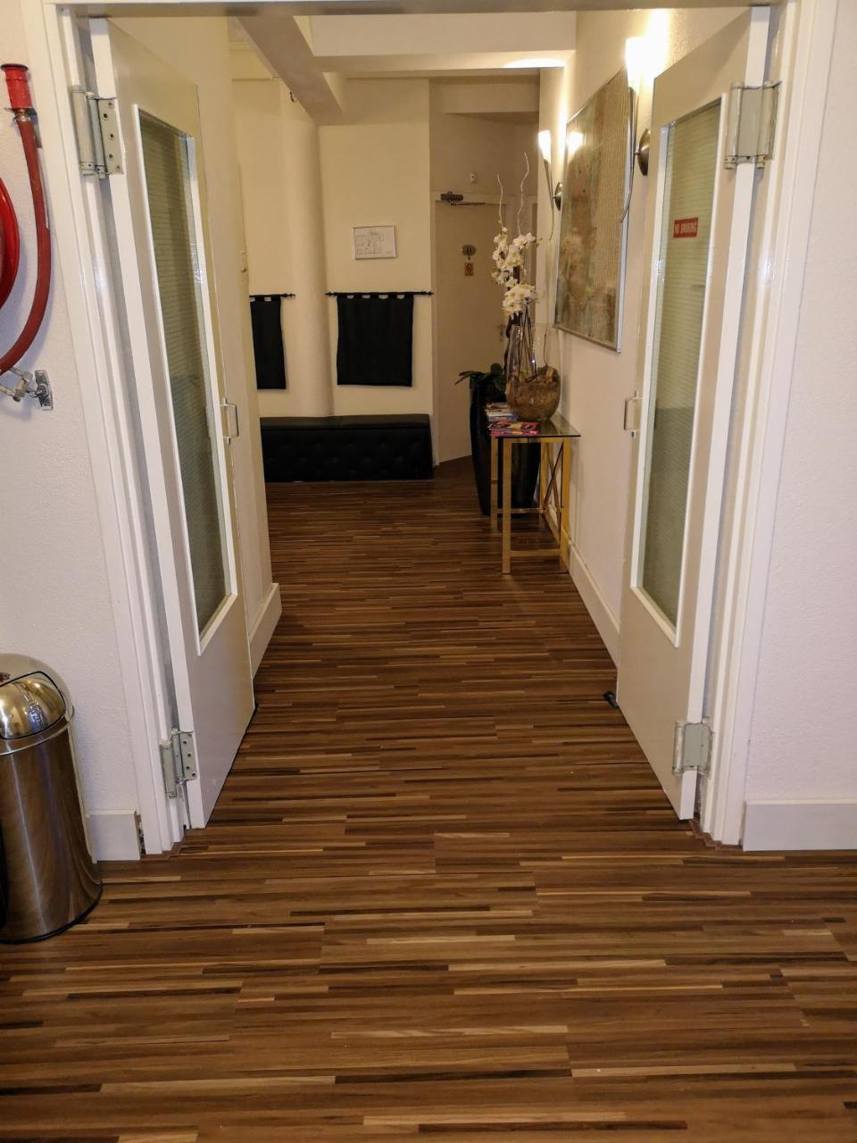 Hotel Holland Lodge Утрехт Екстер'єр фото