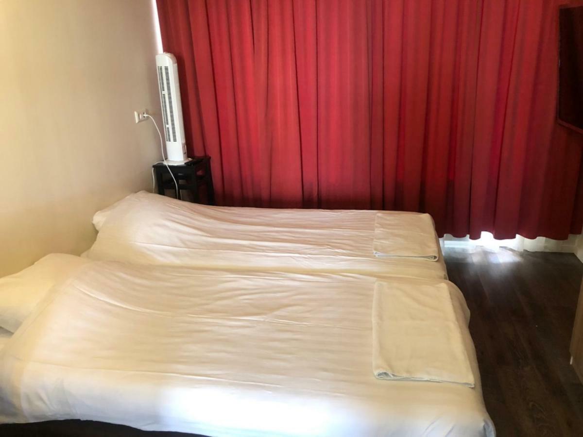 Hotel Holland Lodge Утрехт Екстер'єр фото